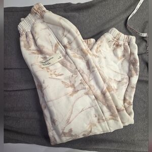 Comfrt Camo Sweatpants, YOUTH XL